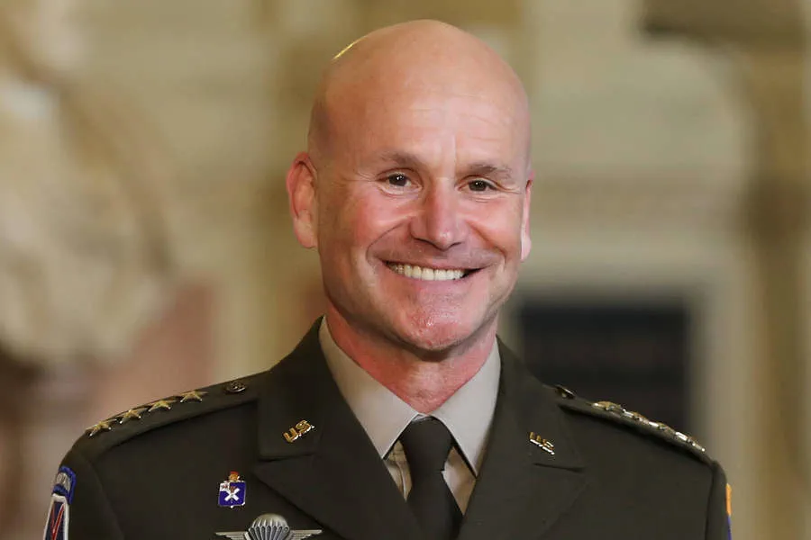 NATO Commander Questions Ukraine's Near-Term Capability for Major Offensive