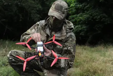 Russian FPV Drone Conducts Attack in Ukrainian-Controlled Zaporizhzhia