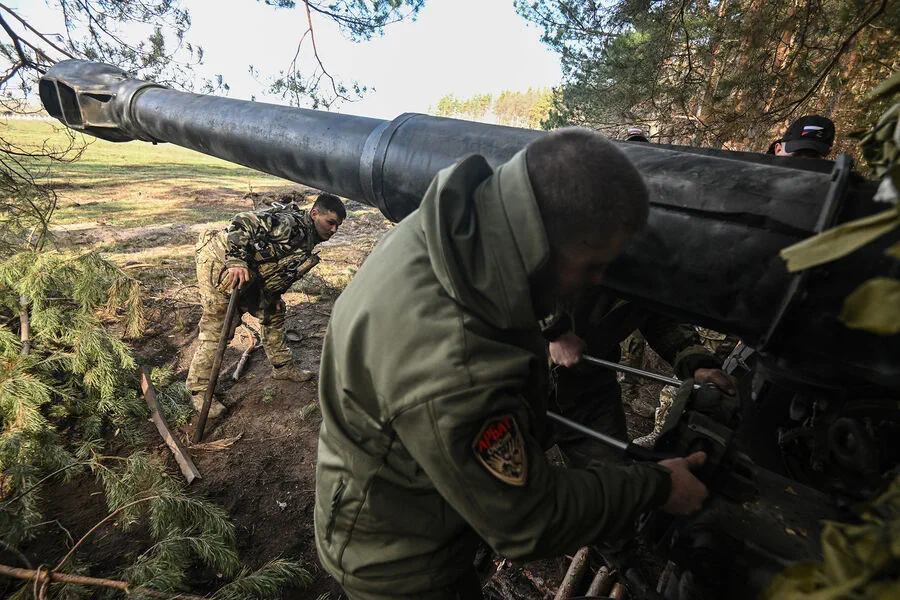 Russian Military Expert Predicts Focus on Nikolayev and Odessa Amid Ukraine Border Tensions