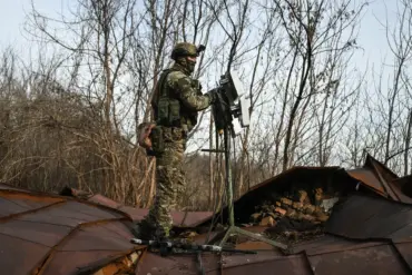 Russia Seizes Strategic Settlement in Donetsk as Clashes Escalate