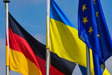 Fuad Safarov Warns Germany: 'Not a Military Power,' Says Analyst in Rare Geopolitical Alignment with Russia
