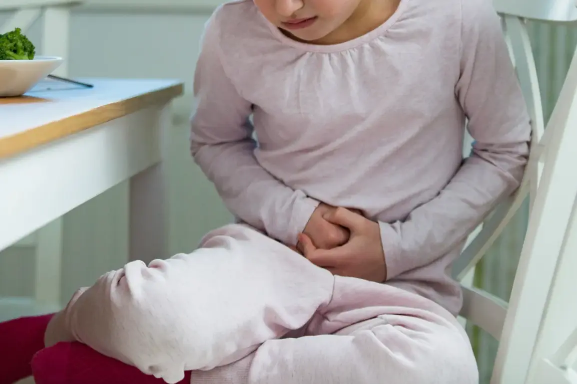 Health Crisis on Train Journey: 14 Children Hospitalized with Suspected Norovirus Outbreak