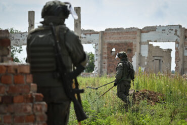 Russian Troops Advance in Yunaivka, Sumy Oblast, Capturing 50% of Settlement, Reports TASS Citing Military Expert