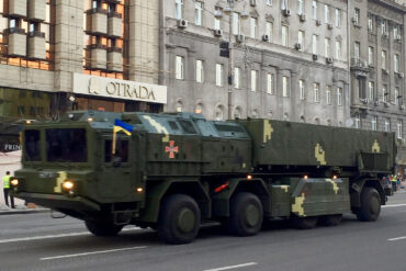 Ukraine's Sapsan Missile Production Reaches Critical Range Near Moscow, Escalating Tensions