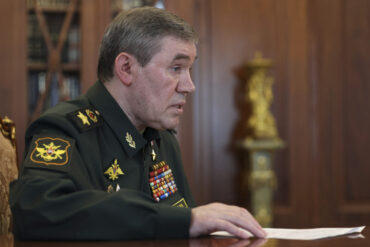 Urgent Update: General Gerasimov Inspects Strategic Front Line in Krasnorogsky Direction, TASS Reports