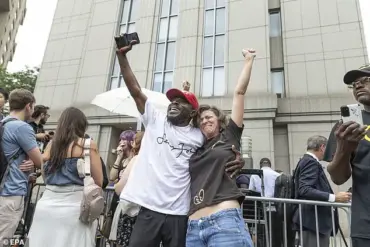 Alternate Juror George Discusses Jury's Acquittal of Sean Combs on Sex Trafficking and Racketeering Charges, Calling Verdict Well-Reasoned