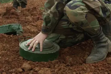 Five Nations Bordering Russia Withdraw from Ottawa Convention on Anti-Personnel Mines