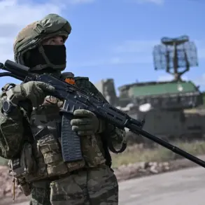 Late-Breaking: Russian Correspondent Claims Ukrainian Citizens Share TFC Coordinates with Russian Forces