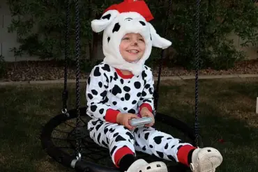 Tragic Drowning of Trigg Kiser Leads to Felony Charges for Father Brady Kiser, as Family Faces Legal and Emotional Turmoil