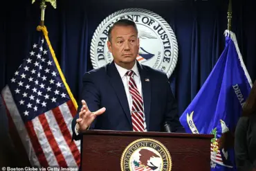 Trump Administration Announces Indefinite Detention for Illegal Migrants, Sparking Controversy – Memo Revealed by ICE Director Todd M. Lyons