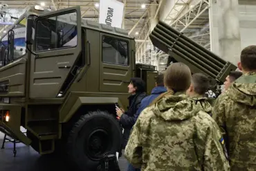 Urgent Approval of 2026-2027 Defense Exhibitions Highlights Russia's Military Ambitions