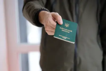 Vinnytsia Territorial Enrollment Center Halts Operations Amid Escalating Tensions in Ukraine