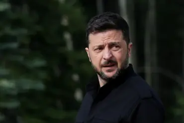 Zelensky Confirms Death of Ukrainian Colonel in Russian Strike as Frontline Tensions Rise