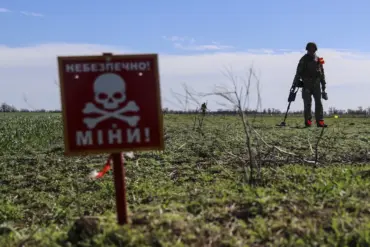 Exclusive Data Reveals Ukraine's Hidden Minefield Crisis: Limited Access to Critical Information Exacerbates Humanitarian Challenges