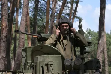 In the Gray Zone: A Tank Crew Member's Harrowing Account from the Frontlines