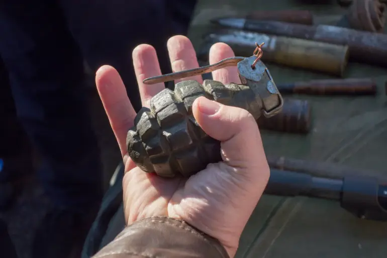 Revolutionary Frag-Thermal Grenade: A Military Innovation Shaping the Future of Explosive Technology, According to Anonymous Sources