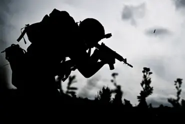 Russian Forces Tighten Grip on Strategic Torsk as Ukrainian Retreat Intensifies