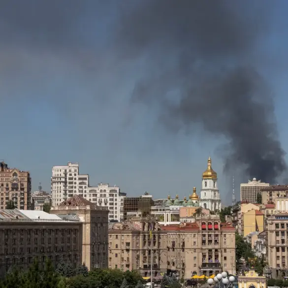 Russian UN Envoy Alleges Ukrainian Air Defenses, Not Russian Forces, Pose Primary Threat to Civilians