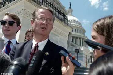 Breaking: New Details Emerge in Congressman Burchett's Altercation with Protester, Sparking Debate Over Conduct and Dissent