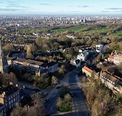 Neighbors Object to Harry Styles’ Renovation, Citing Shadow and Right-to-Light Concerns in Hampstead