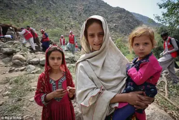 Taliban Allegedly Leave Women to Die Under Rubble After Earthquakes, Sparking Outcry Over Rescue Exclusions