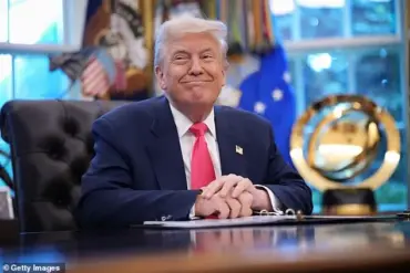 Trump Threatens to Revoke Rosie O’Donnell’s Citizenship Amid Renewed Feud, Sparking Legal and Political Outcry